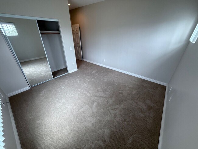 Building Photo - 3BR / 2.5BATH Imperial Beach Home | Private Yard & Attached 2-Car Garage