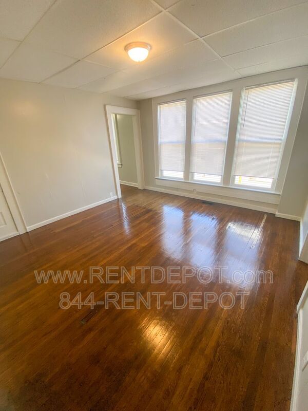 Building Photo - 1231 Culver Dr