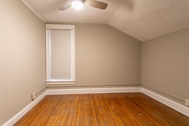 Building Photo - 1512 Indianola Ave