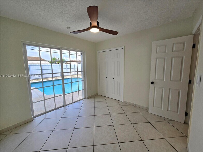 Building Photo - 10475 SW 42nd Ter