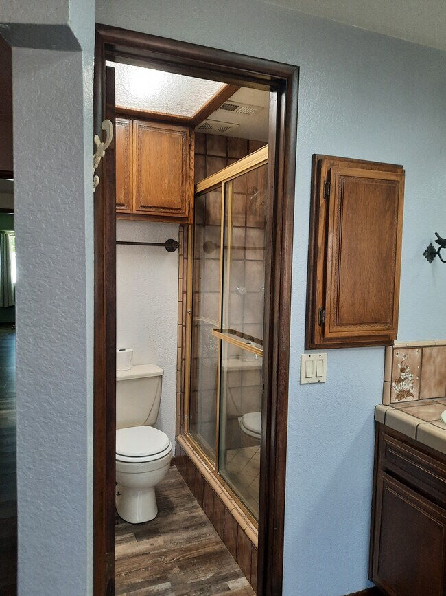 Building Photo - 13615 Driftwood Dr