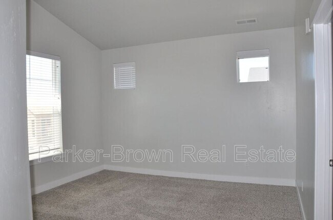 Building Photo - 4076 W 1530 N