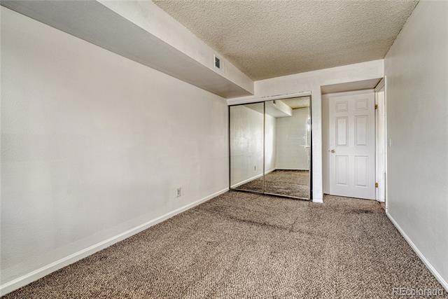 Building Photo - 491 S Kalispell Way