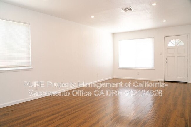 Building Photo - 10095 Nebula Way