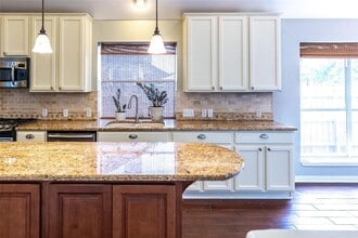 Building Photo - 8917 Joachim Ln