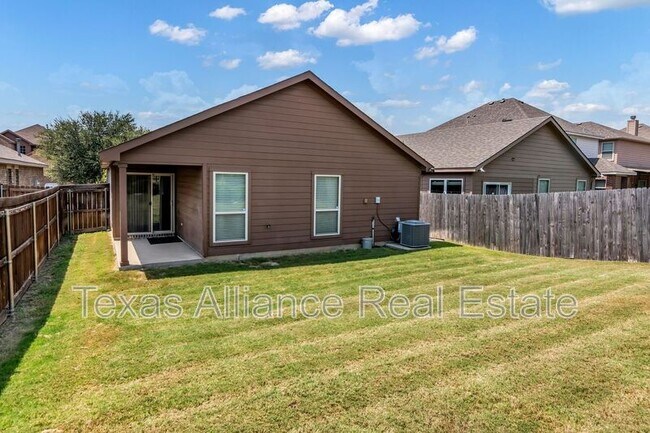 Building Photo - 5104 Britton Ridge Ln