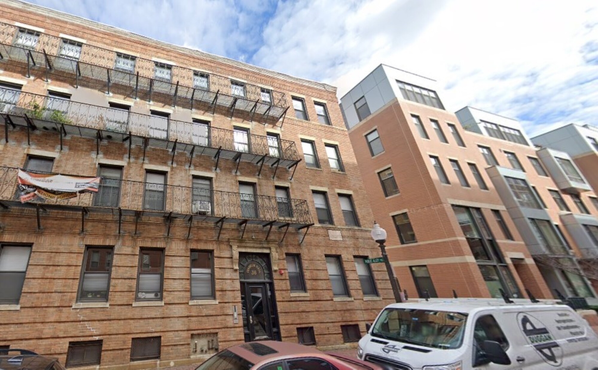 Building Photo - 34 E Newton St