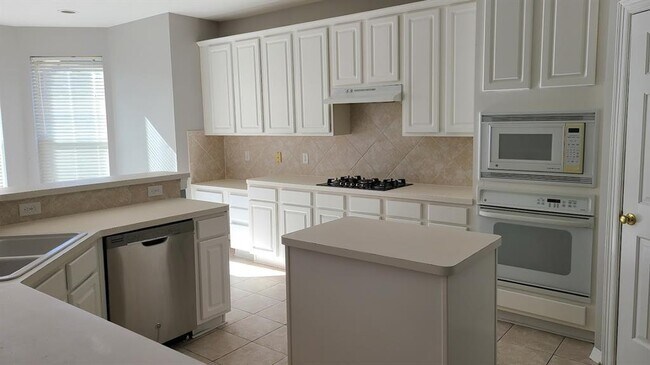 Building Photo - 23715 Indian Hills Way