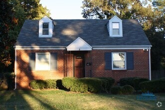 Building Photo - ADORABLE CAPE COD NEAR HENRICO DOCTORS HOS...