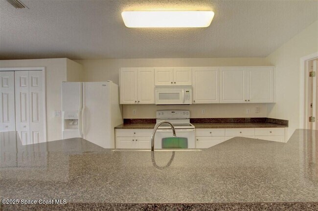 Building Photo - 4810 Manchester Dr