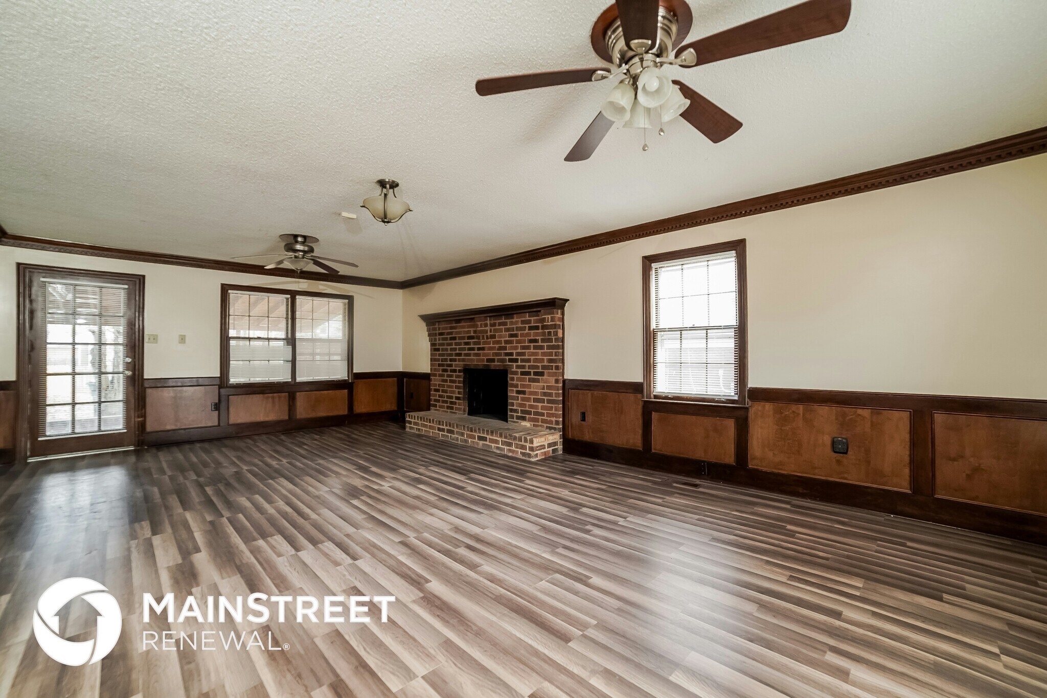 Building Photo - 2834 Lanthorn Dr