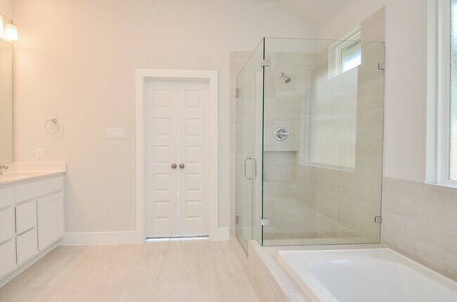 Building Photo - 9606 Snapdragon Crst Ct