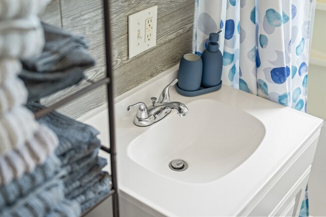 Building Photo - 2913 13th St