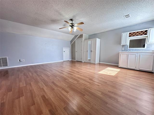 Building Photo - 1422 Beckwith Dr