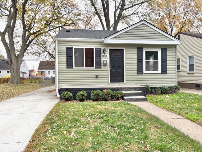 Building Photo - 8424 Jackson Ave