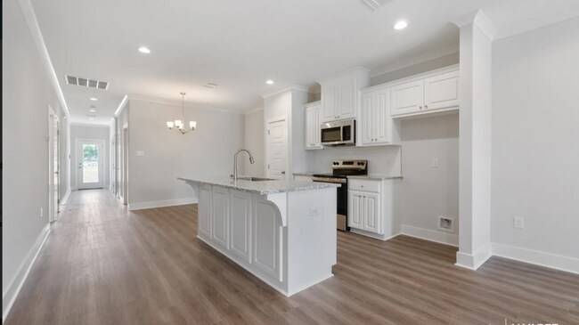 Building Photo - 5706 Montegudo Blvd