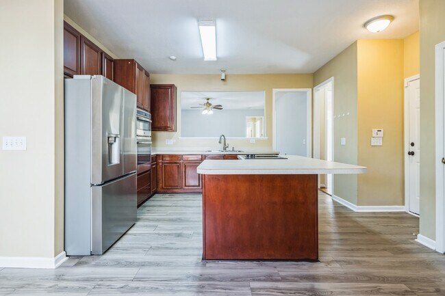 Building Photo - 1104 Walden Pl Dr
