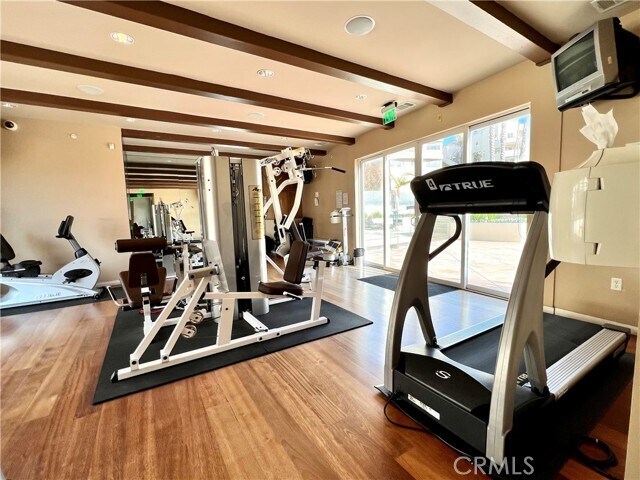 Building Photo - 7301 Vista Del Mar Vis