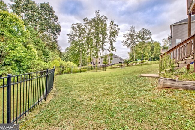 Building Photo - 180 Charleston Dr