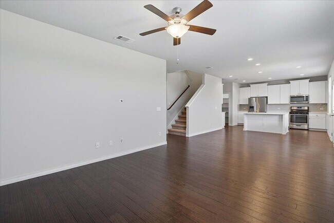 Building Photo - 3801 Soft Shore Ln