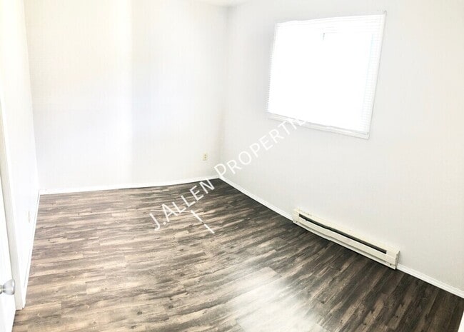 Building Photo - 111 Gold Strike Dr