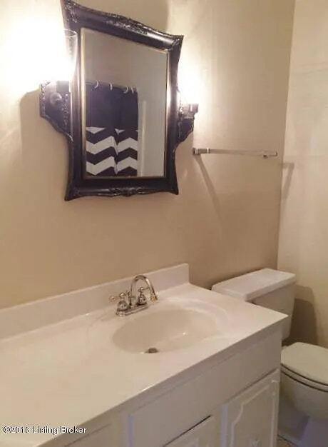 Building Photo - 509 Highwood Dr