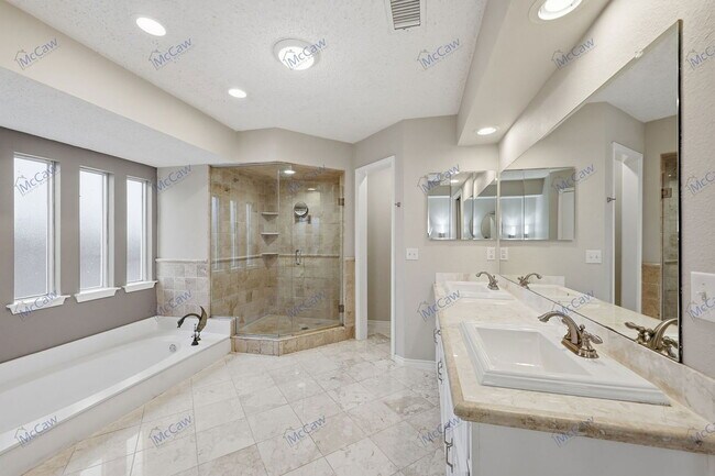 Building Photo - 7216 Canongate Dr