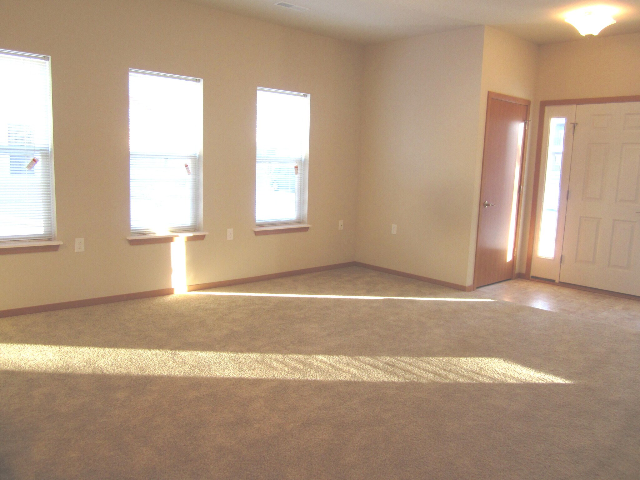 Building Photo - 2780 Blue Aster Blvd