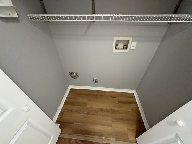 Building Photo - 502 San Gabriel Ct