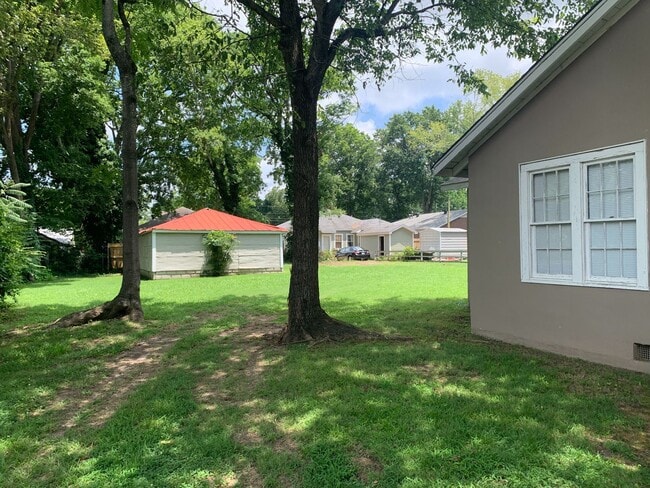 Building Photo - Cute 1br Downtown Benton