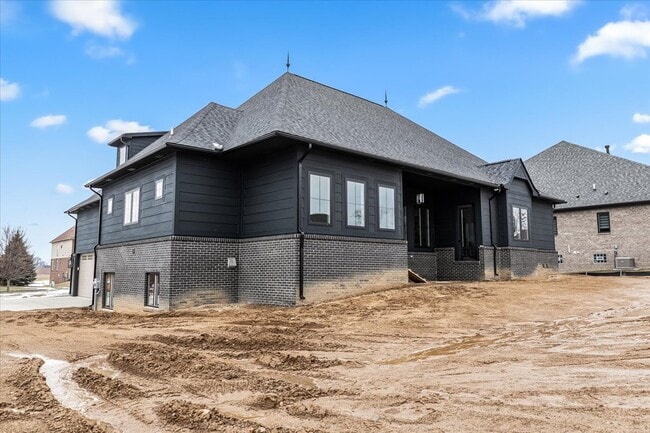 Building Photo - 7158 Sawgrass Dr