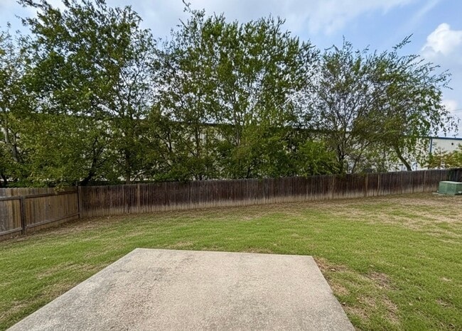 Building Photo - 13030 Peregrine-