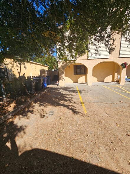 Primary Photo - 414 28th Ave N