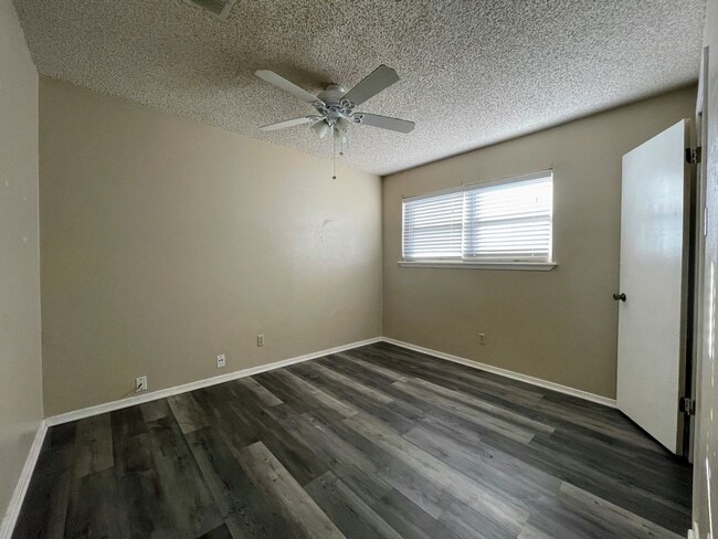 Building Photo - Your Dream Duplex Awaits in Charming Snyder!