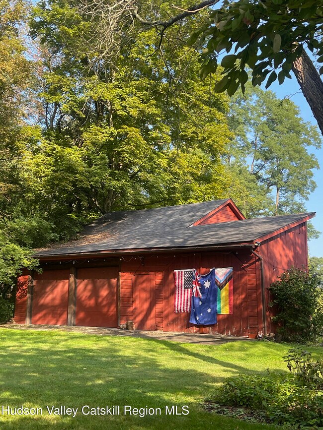 Building Photo - 1523 Co Rd 28