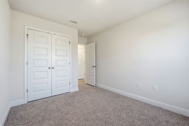 Building Photo - 1653 Caleigh Ct