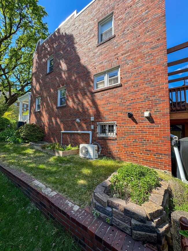 Building Photo - 4419 13th St NE