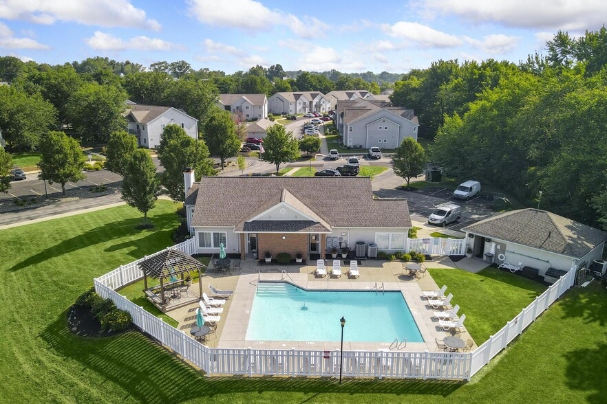 Primary Photo - Columbia Woods Apartments