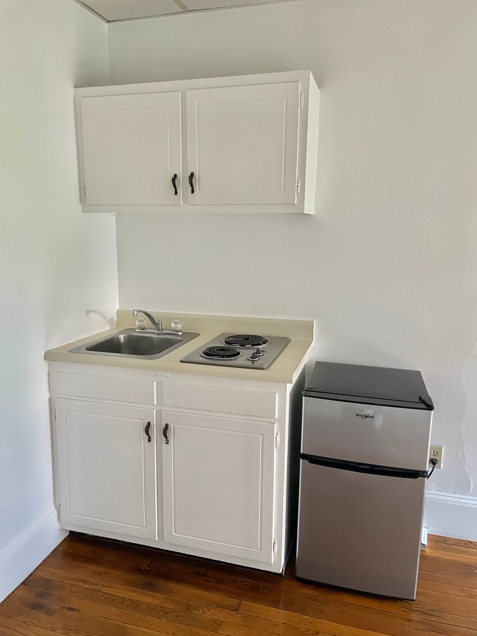 Building Photo - 854 Beacon St