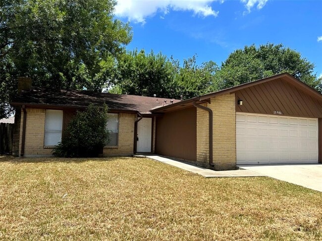 Building Photo - 15906 Blueridge Rd
