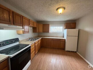 Building Photo - Daniel Realty LLC (4438 N 61st St)