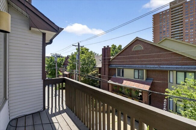 Building Photo - 4454 Lindell Blvd