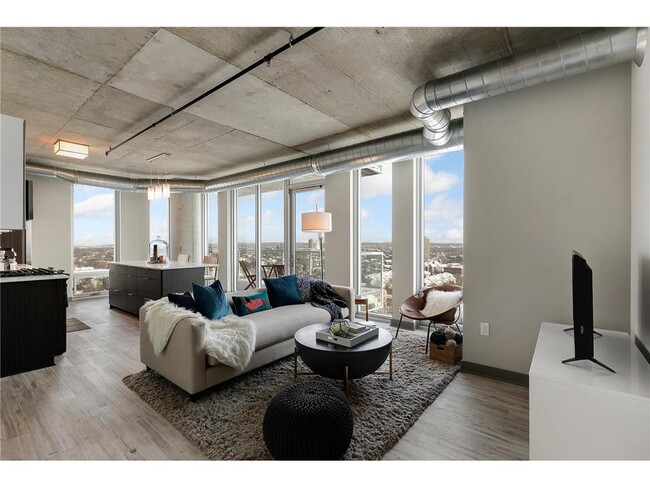 Primary Photo - 315 1st Ave NE