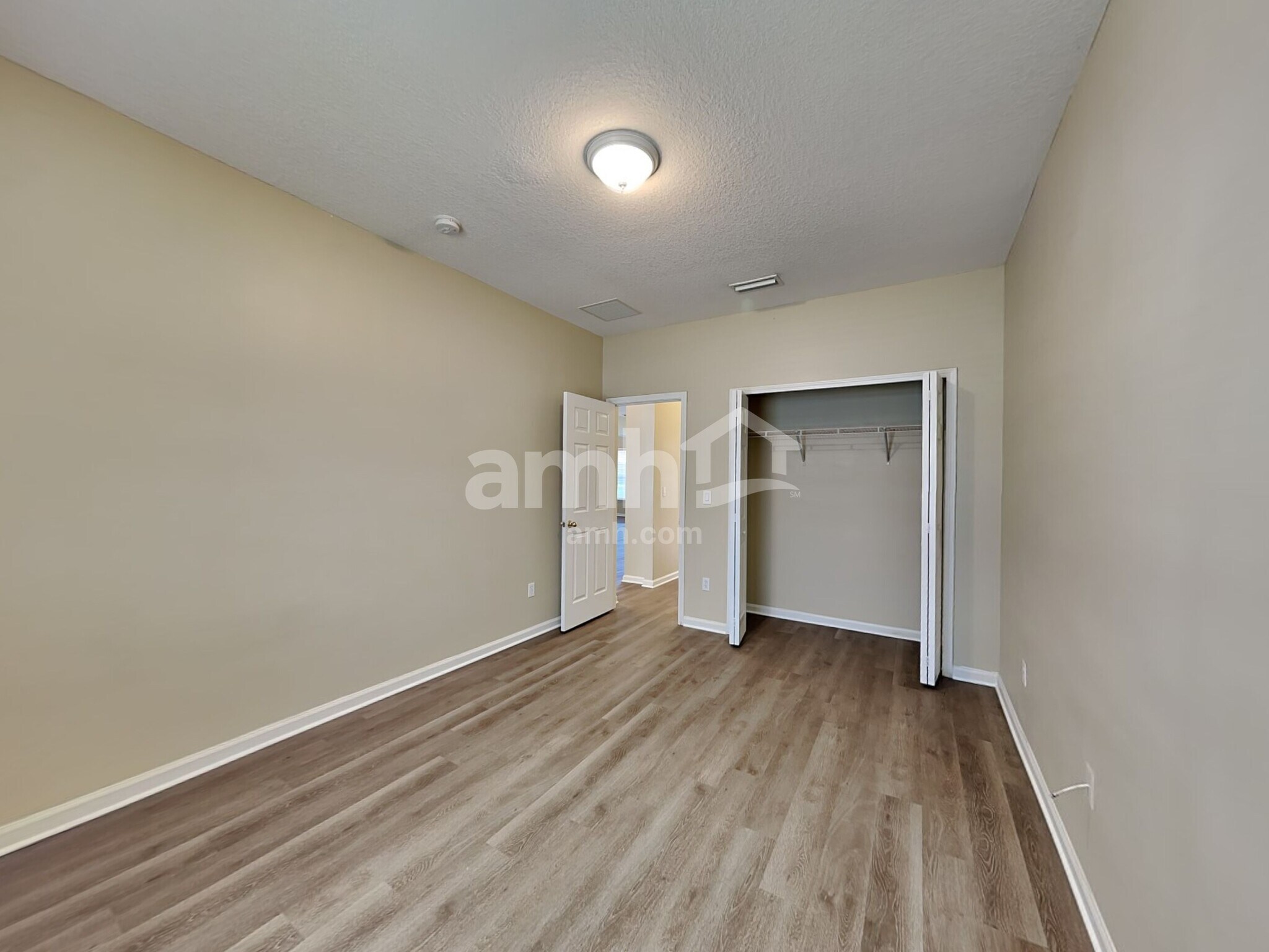 Building Photo - 7117 Rapid River Dr W