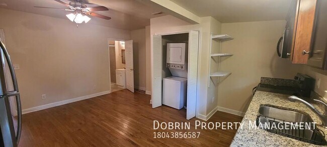 Building Photo - 413 N Hancock St