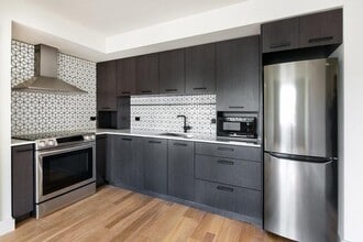Building Photo - 1 bedroom in New York NY 10003
