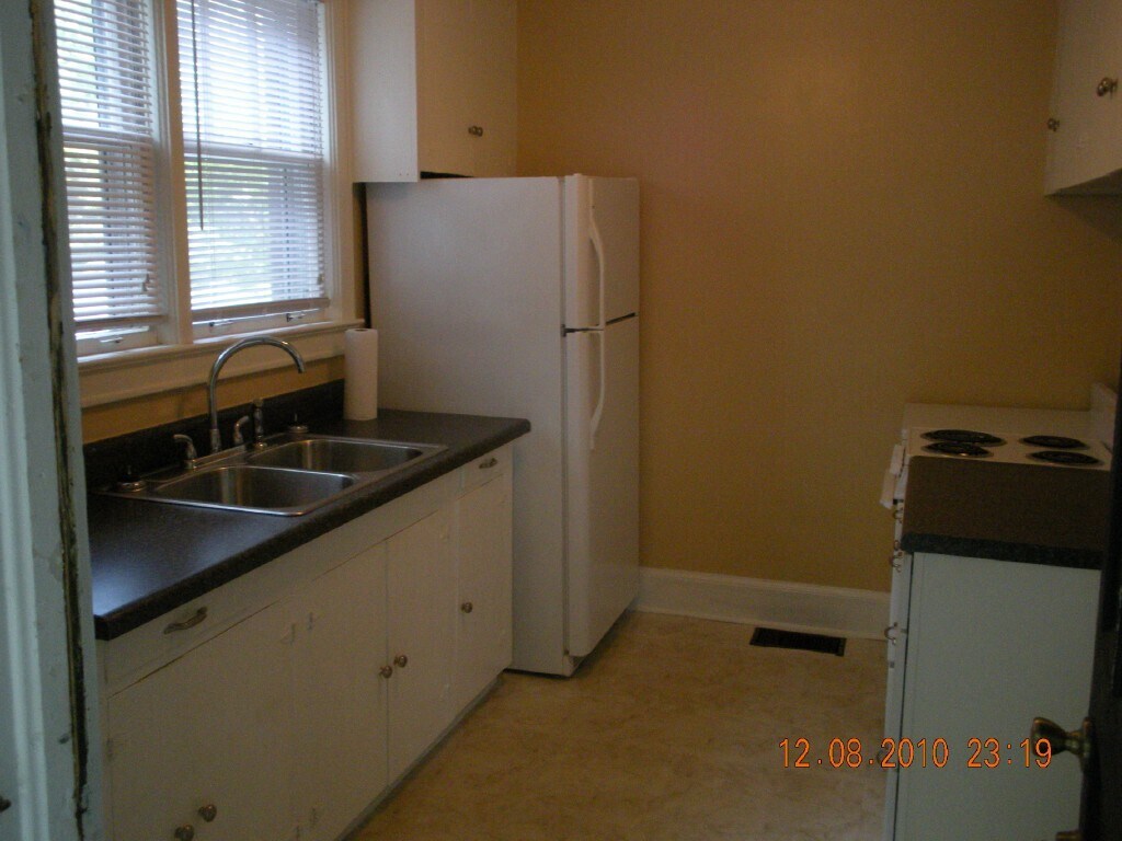 Building Photo - 316 S Woodrow St