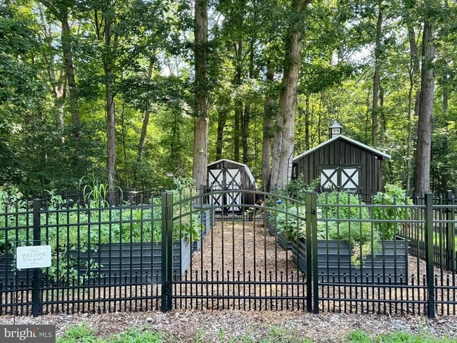 Building Photo - 29080 Autumnwood Dr