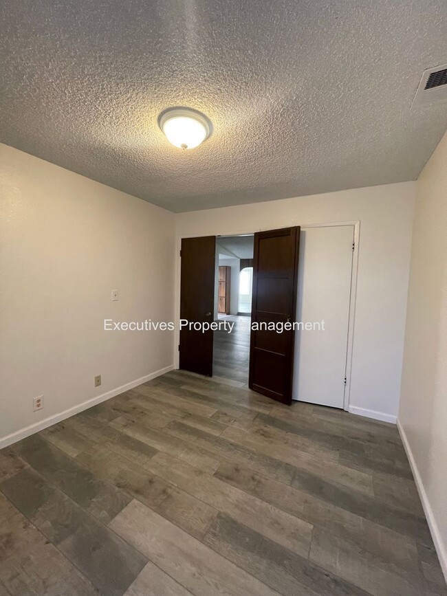 Building Photo - House for Rent|668 Sonora Ave., Merced