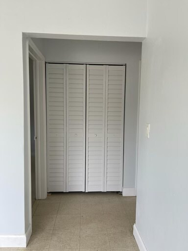 Building Photo - 4060 SW 58th Ter